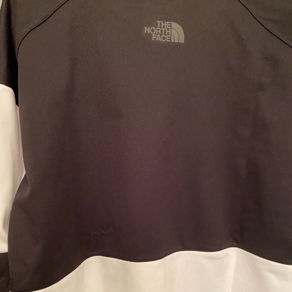 Brand New North face Sweater Shirt - Picture 8 of 8